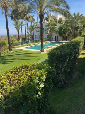 Exceptional penthouse in Altos de Cortesin for rent
